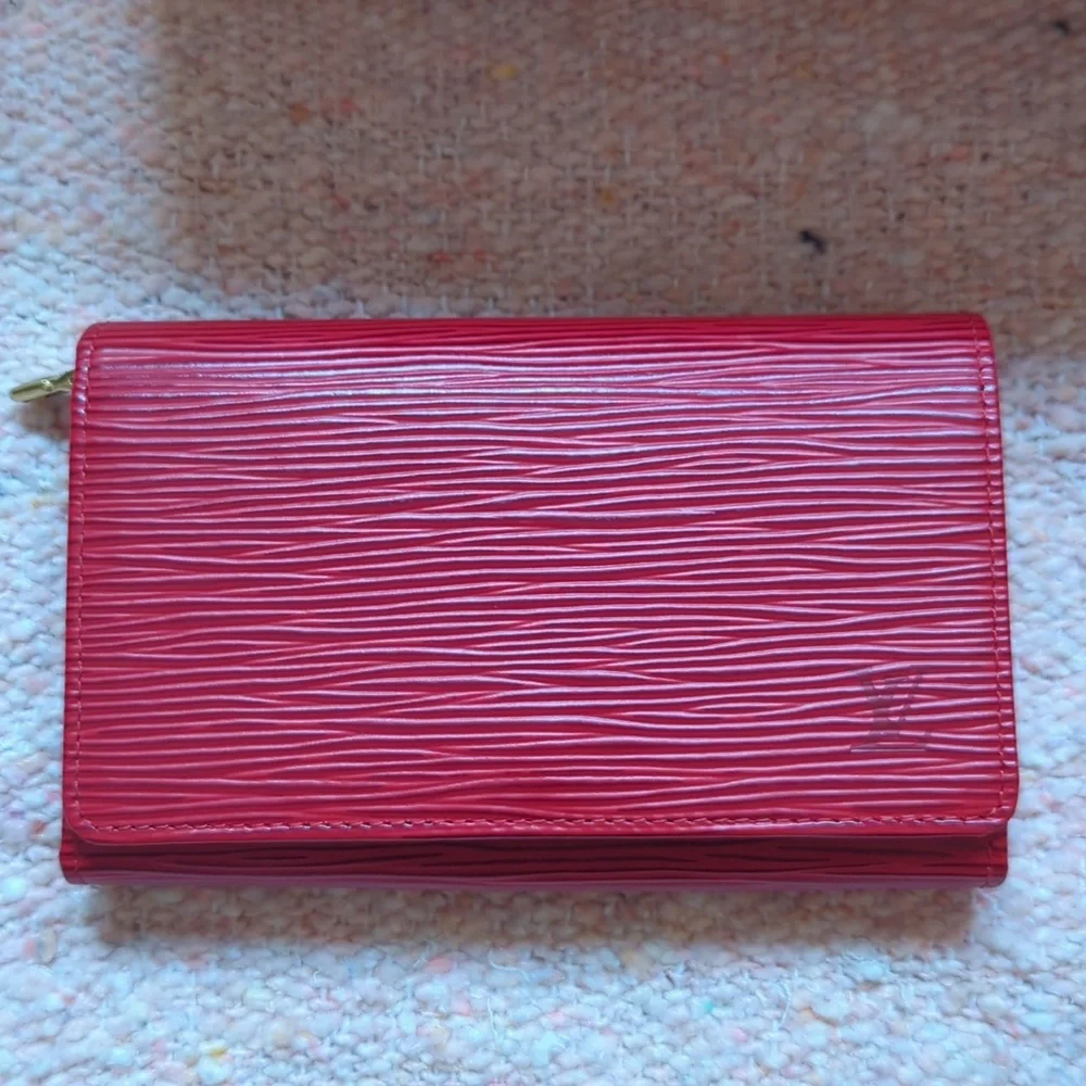 Louis Vuitton Epi Soufflot & Epi Tresor wallet set🔥🔥🔥🔥🔥 - Picture 3 of 15